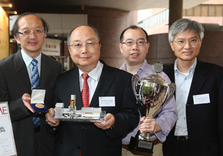 Prof. Yung Kai-leung (second from left) and his research team
