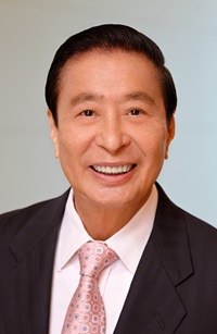 Dr The Hon Lee Shau Kee, GBM