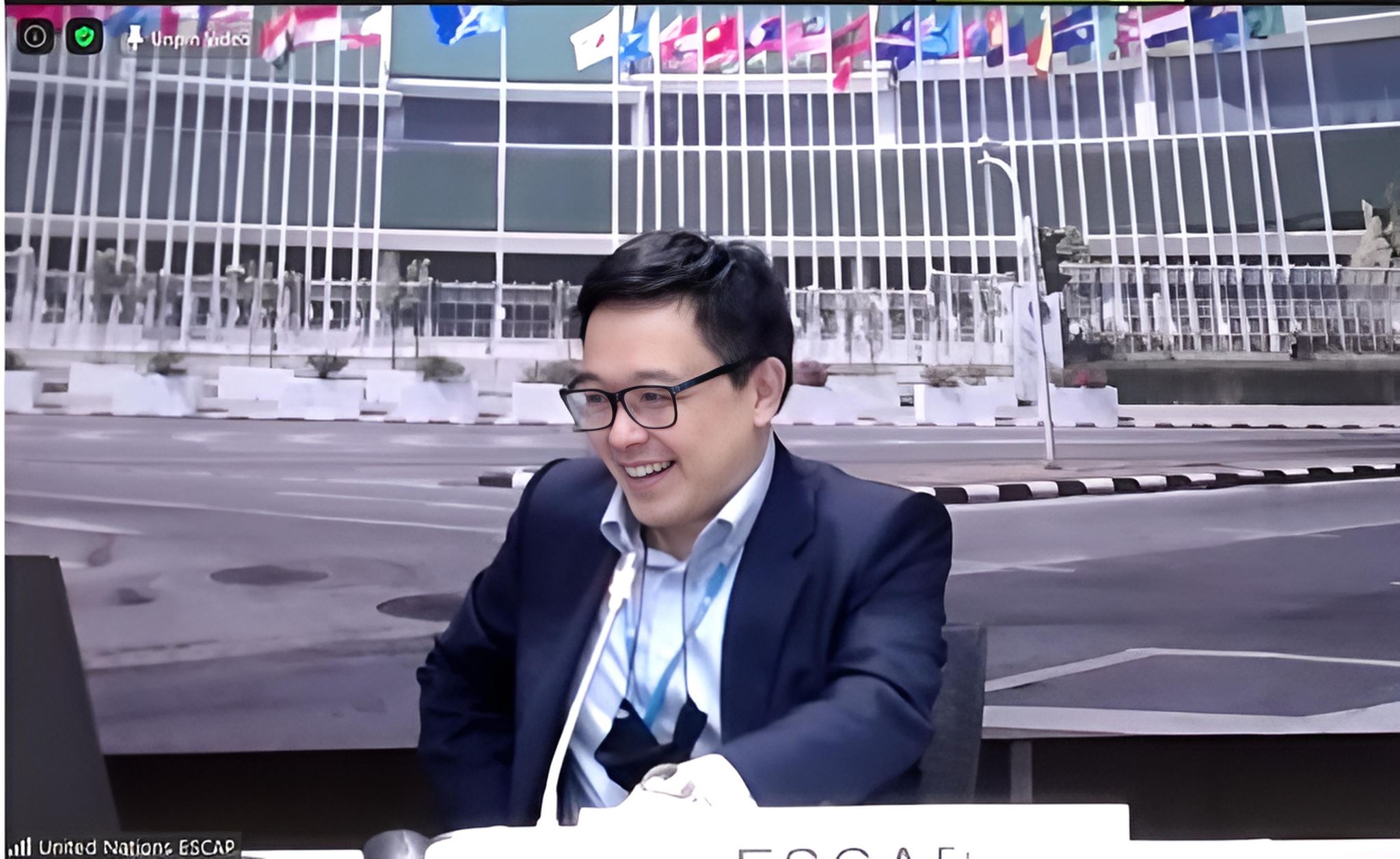 Mr Jonathan WONG