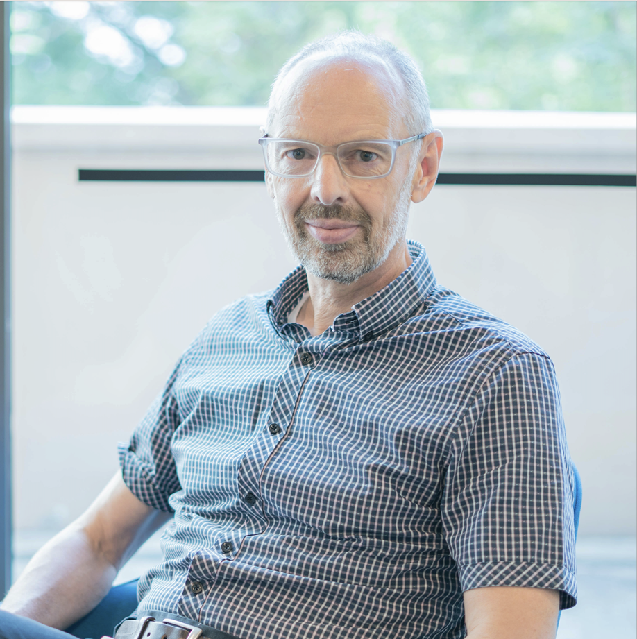Prof. Cees DE BONT