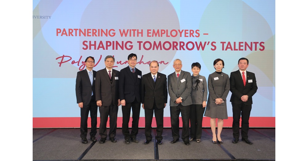 Group photo of The Hon Mr Matthew Cheung Kin-chung, Chief Secretary for Administration, HKSAR Government (4th from left), Professor Philip C. H. Chan, Interim President, PolyU (5th from left) together with the Council members and senior management of Poly
