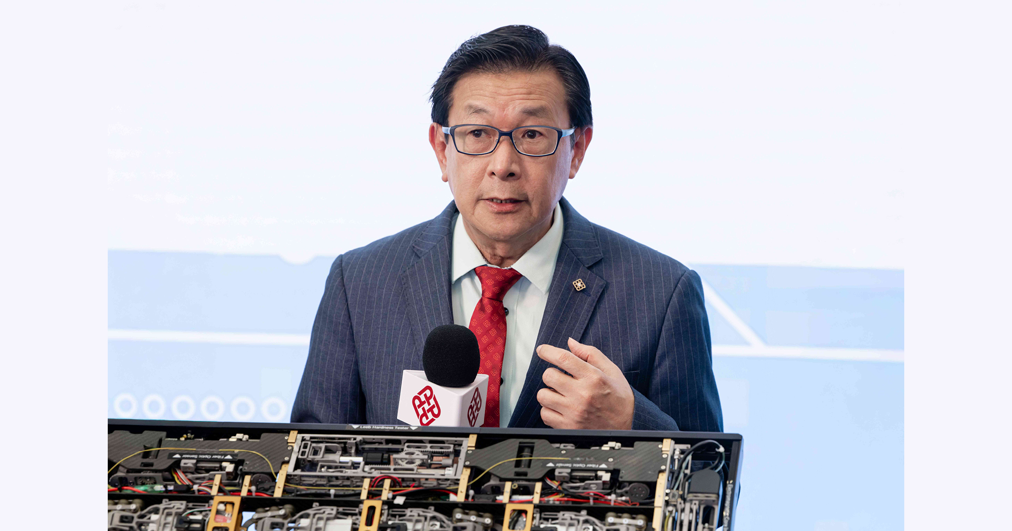 譚華耀教授表示，其項目結合理大的科研實力與中華電力的電能專業，充分展現理大致力推動產學研協作的成果，為香港建設國際創科中心作出貢獻。