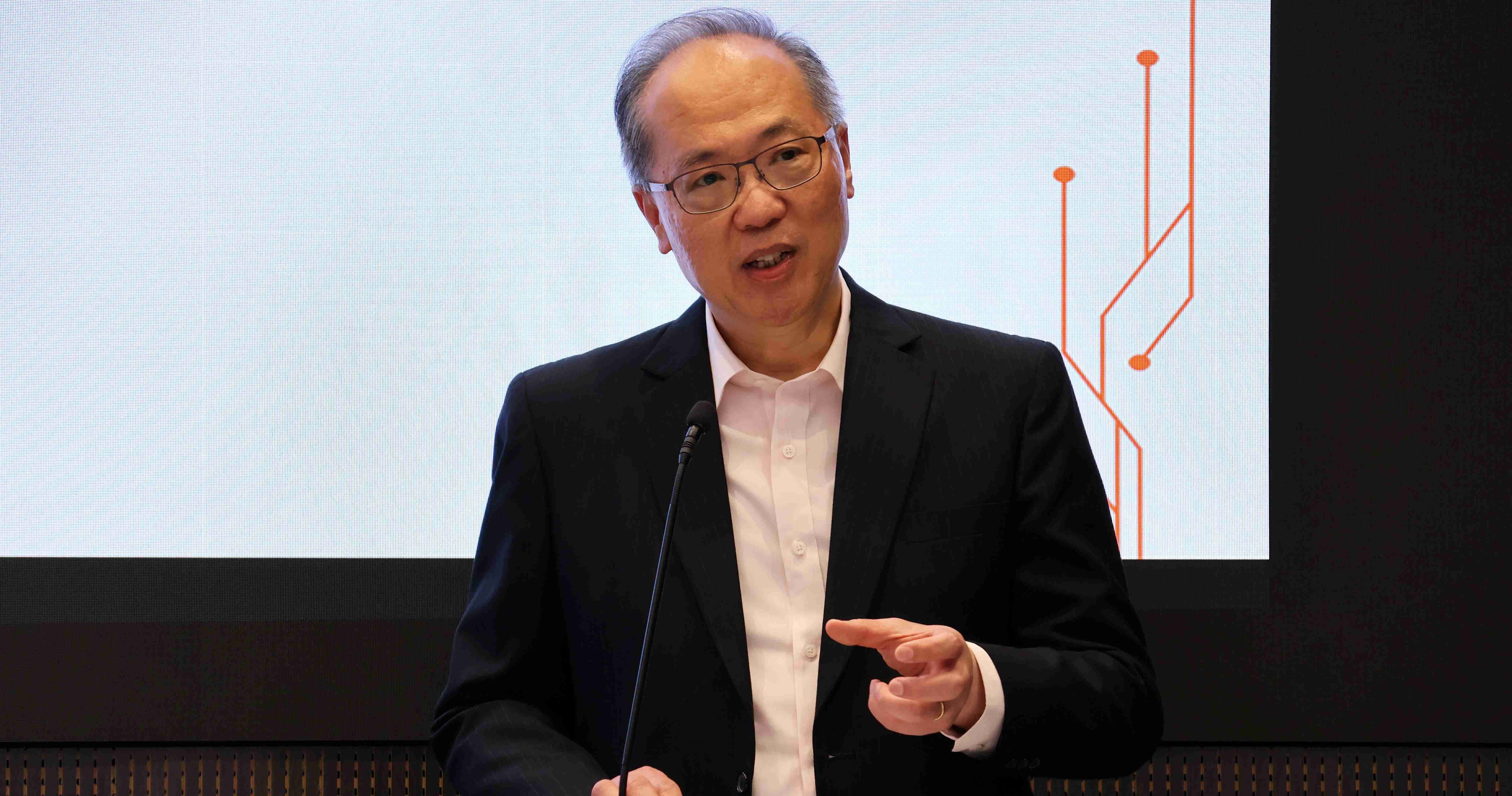 陳華發醫生指出，理大與關護長者協會的合作，彌補了社區醫護保健在需求和服務的差距。