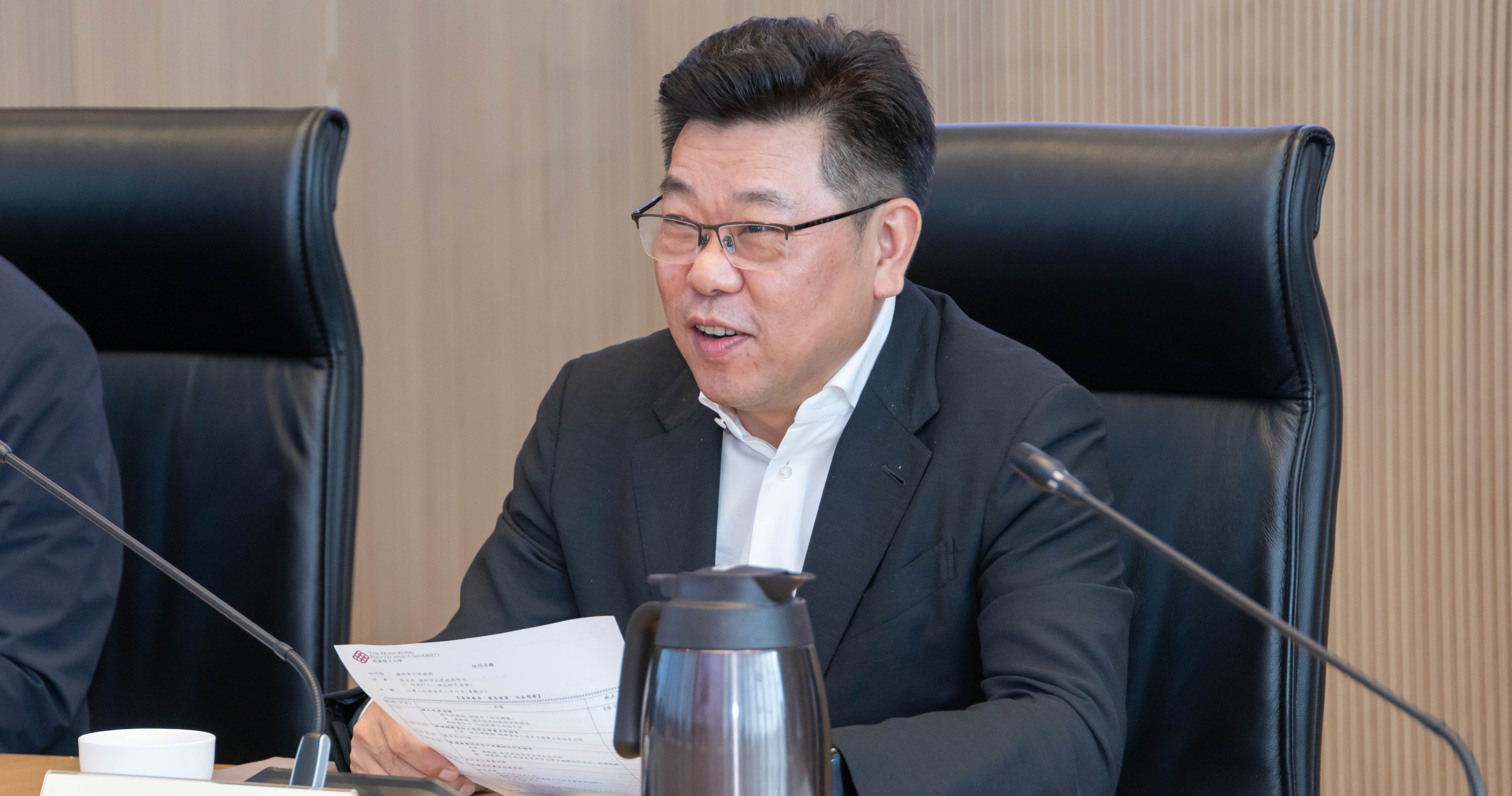 Mr Zhang Wenjie highly commended PolyU’s formidable research capabilities and expressed his eagerness to leverage the University’s cutting-edge technological experience to inject new momentum into Wenzhou’s industrial innovation and development.