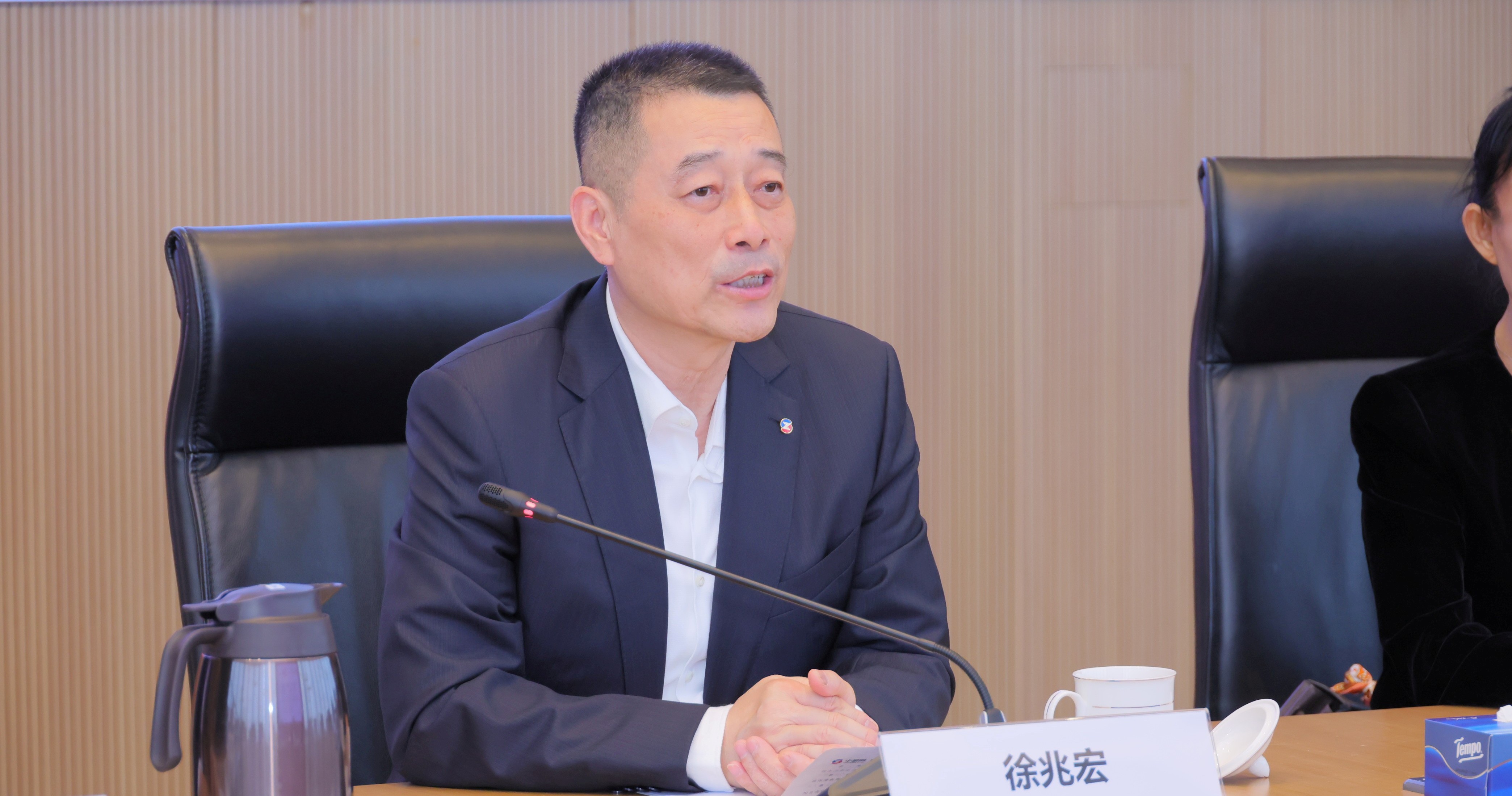 徐兆宏先生指，是次合作将缩窄技术与应用场景之间的鸿沟，把研究中心打造成国际领先的税务人工智能创新高地。