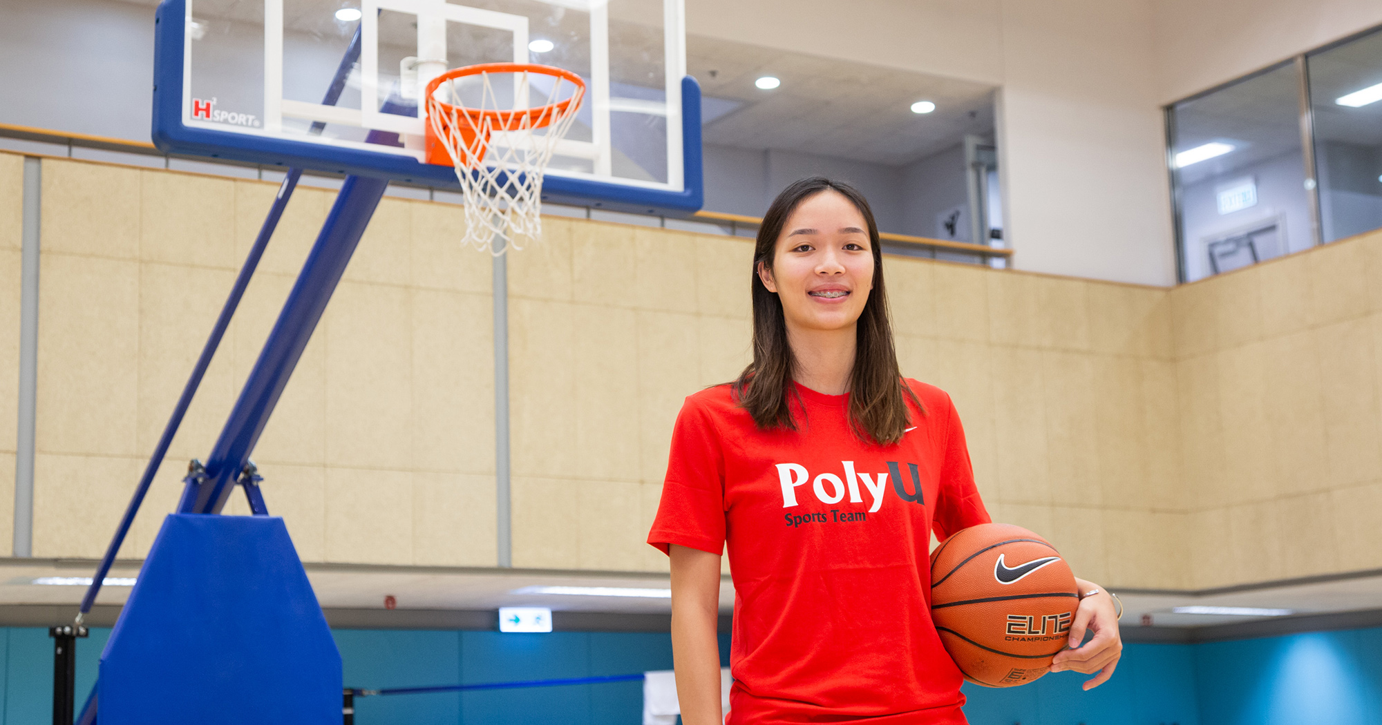 Lau Fong Ying_2000x1050