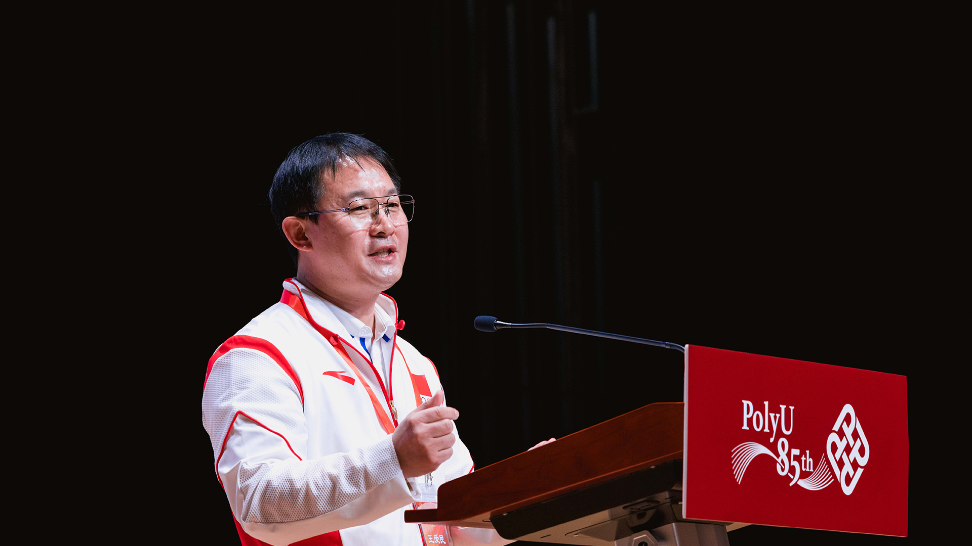 National Team Olympians visit PolyU_photo9