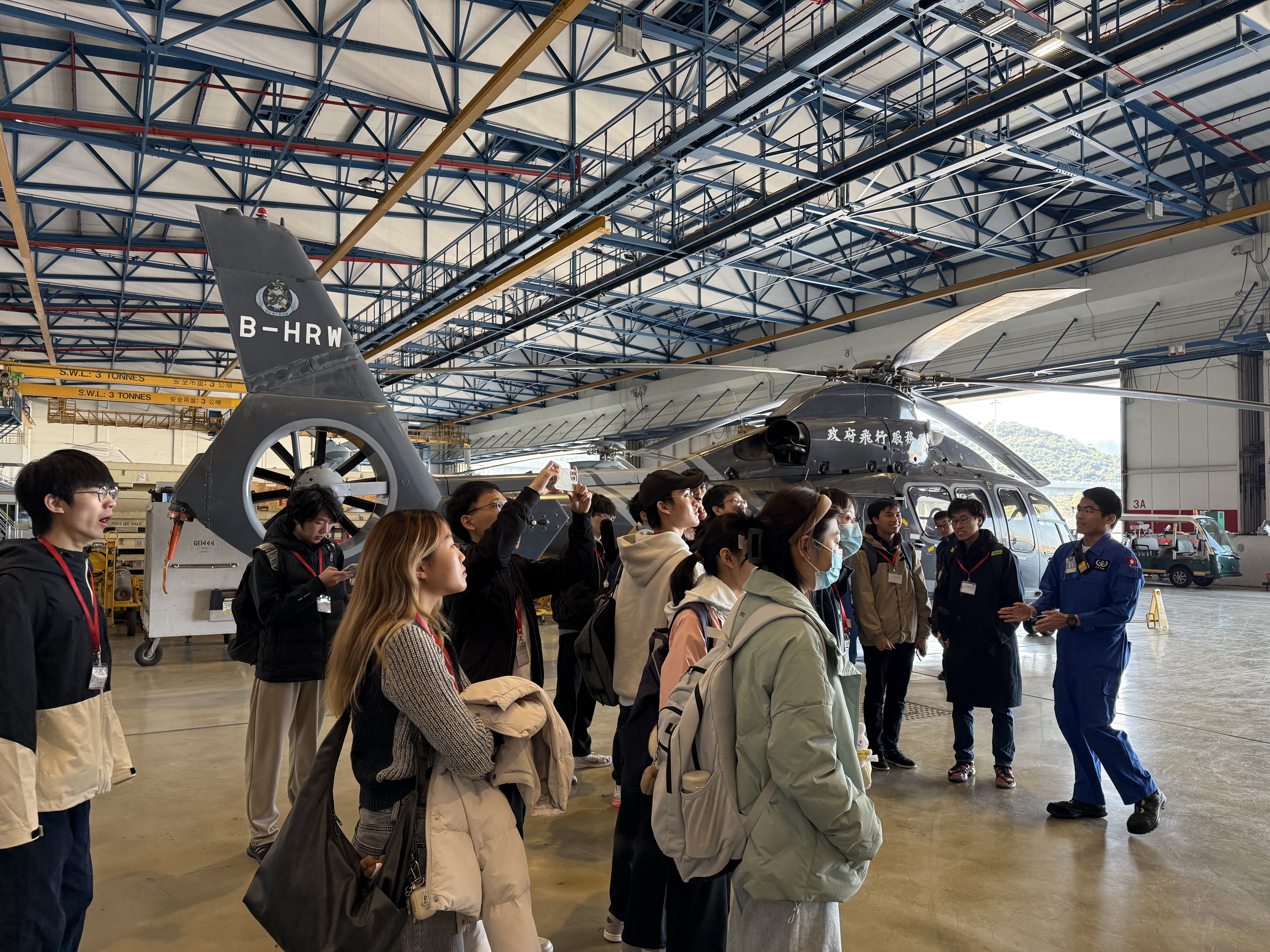 BlackSelected_20250208_030329876_iOS