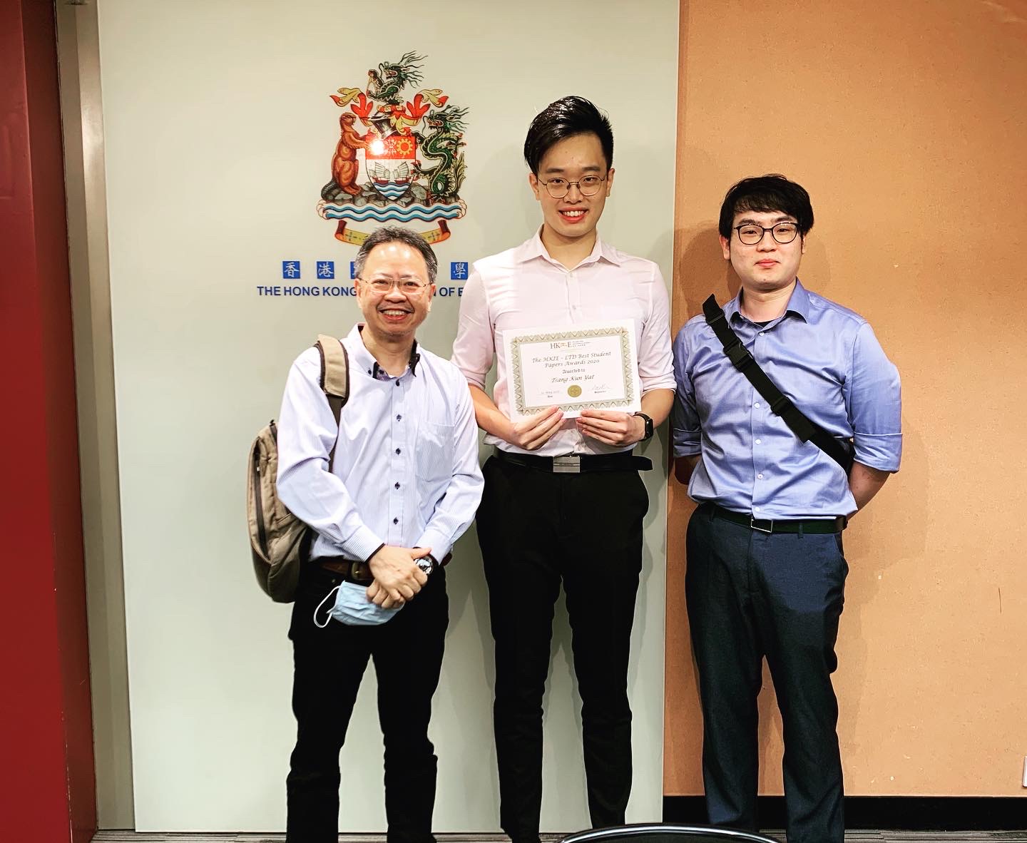 4AFC0D14-4E47-46F7-9069-B41CECCB0237