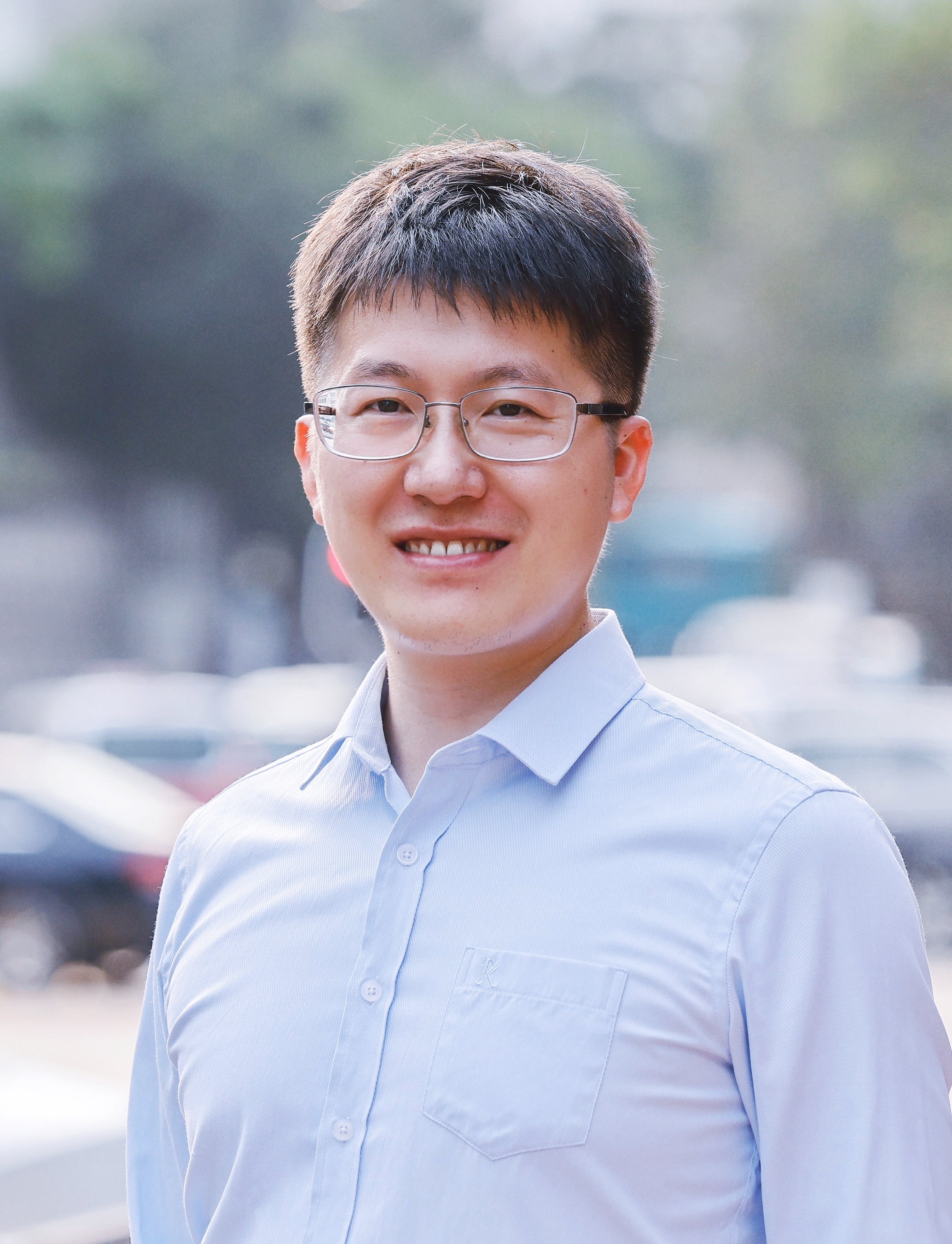 Prof. Hailong HUANG