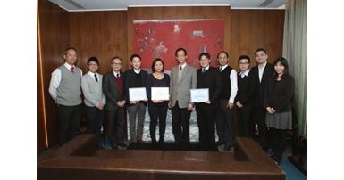 ABCT winning the Champion and 2nd runner up of the Most Favourite PolyU Research News of 2015_1