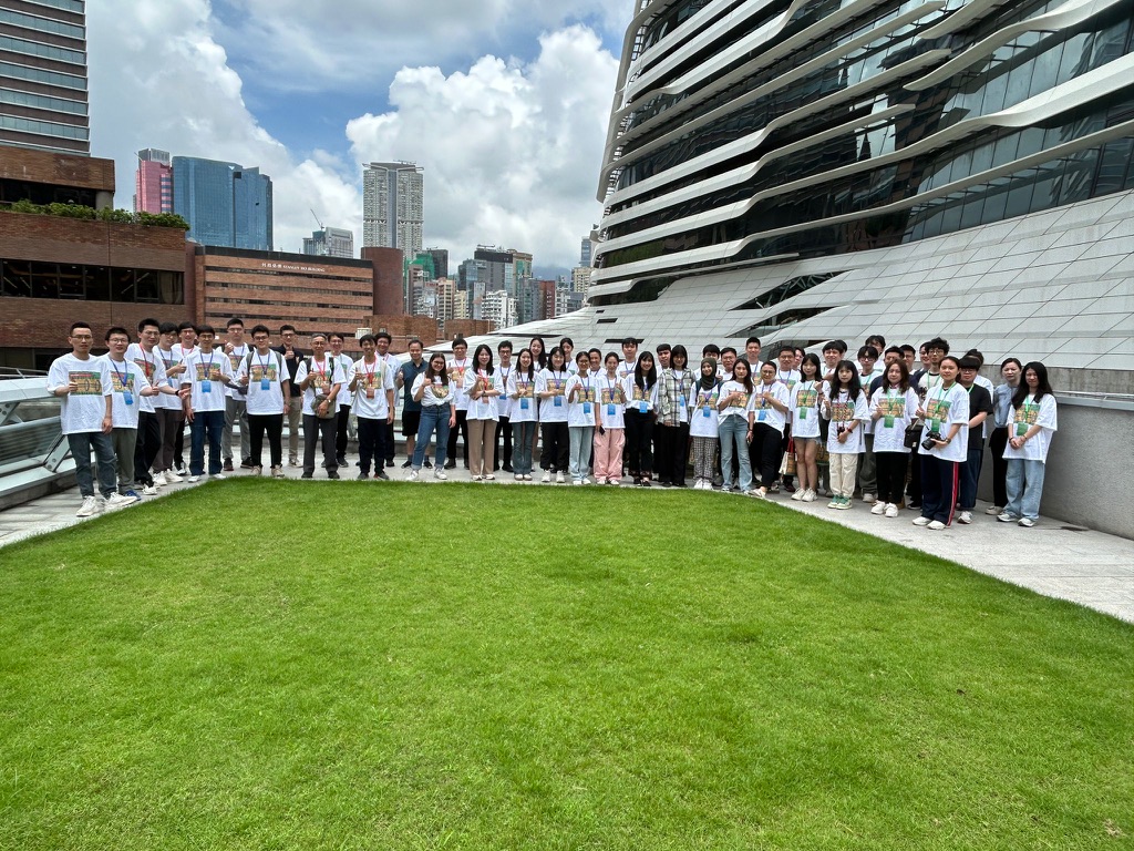 0363C95D-0528-40D6-A6E4-8B81F546589F_1_105_c