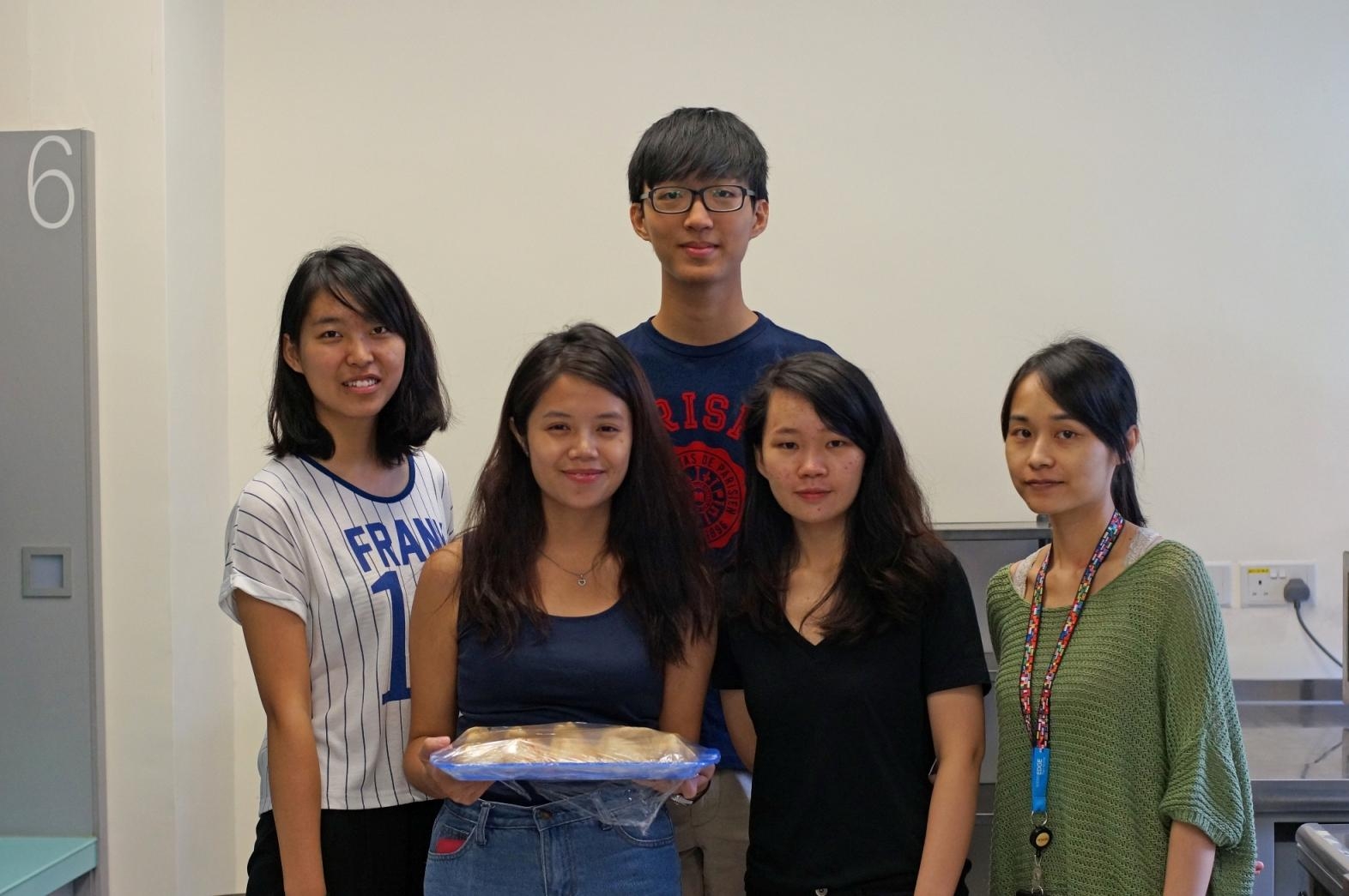 PolyU won the Merit Award at the Lee Kam Kee Food Innovation Competition 2014_2