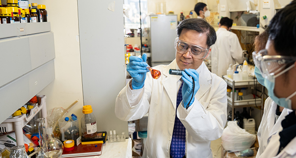 WONG Wai-yeung Raymond_text_pic