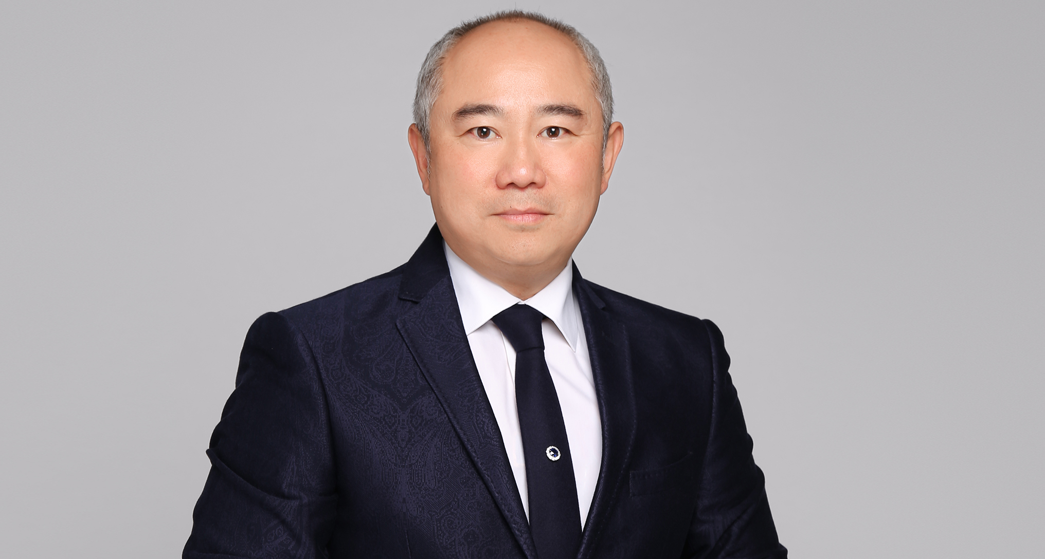 Alumni_stories_04_Michael_Ross_1016x544