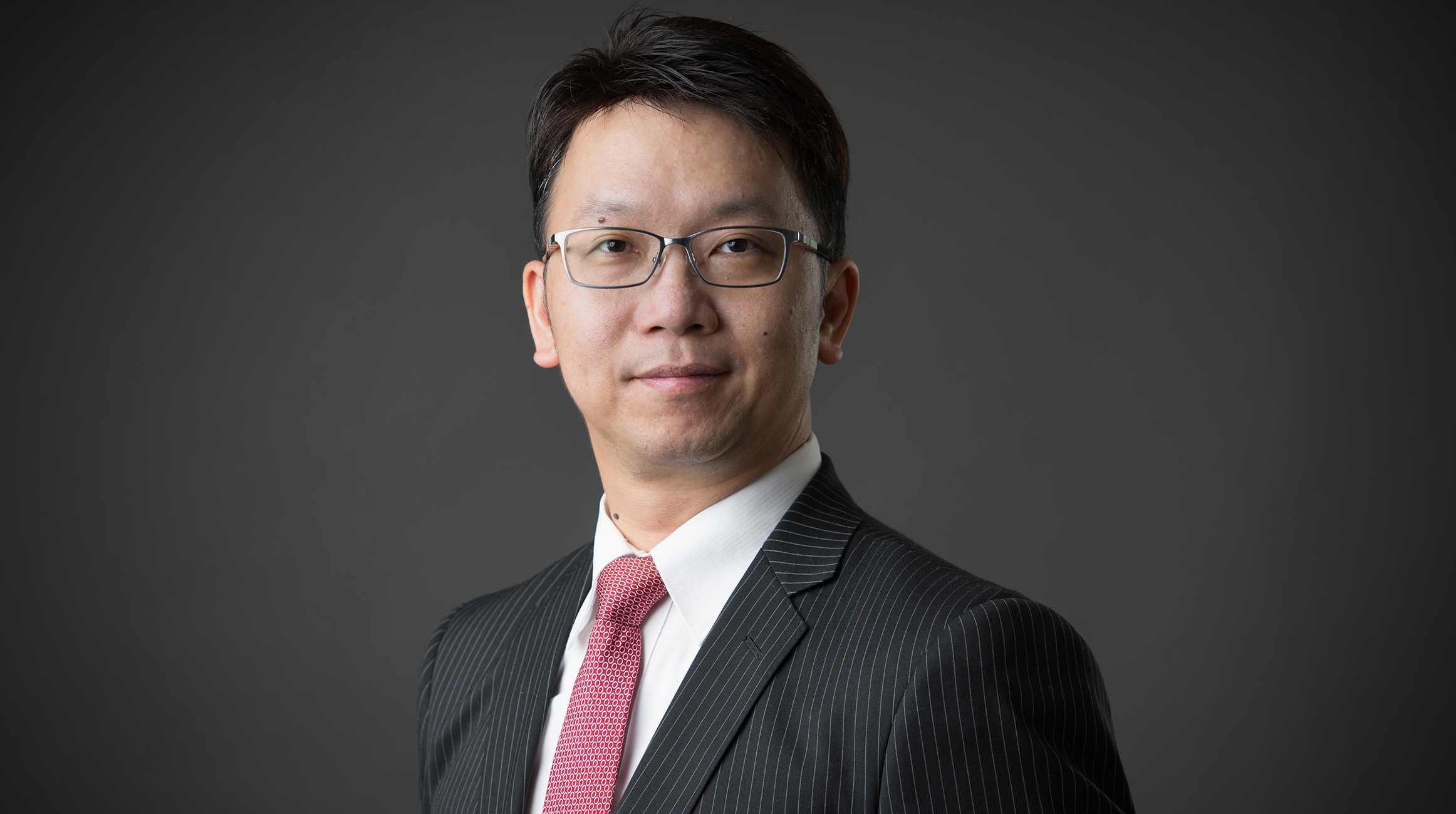 alumni_stories_16_19_Darron_Sun_1162x650