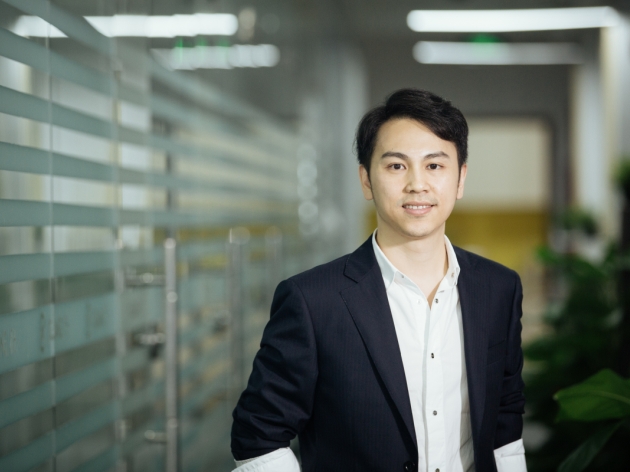 story_Page_08_Luo_Wei-dong1