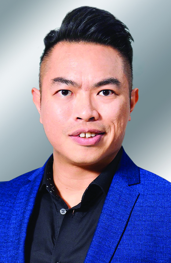 FENG-COMP-Senior-Photo-Andy Wan