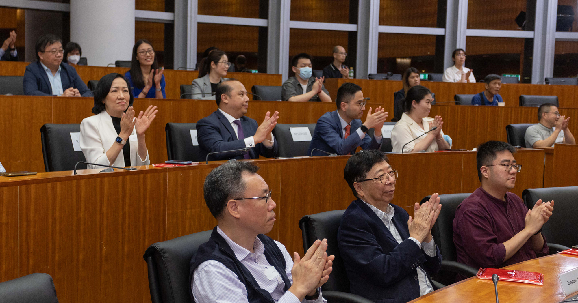 Ps Dialogue_03_2000x1050