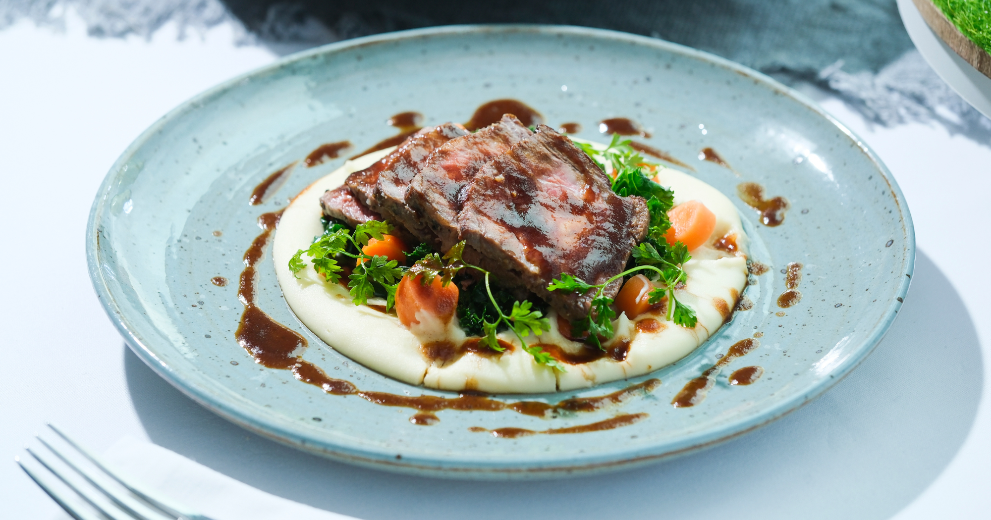 UGREEN Braised Beef Cheek in Red Wine