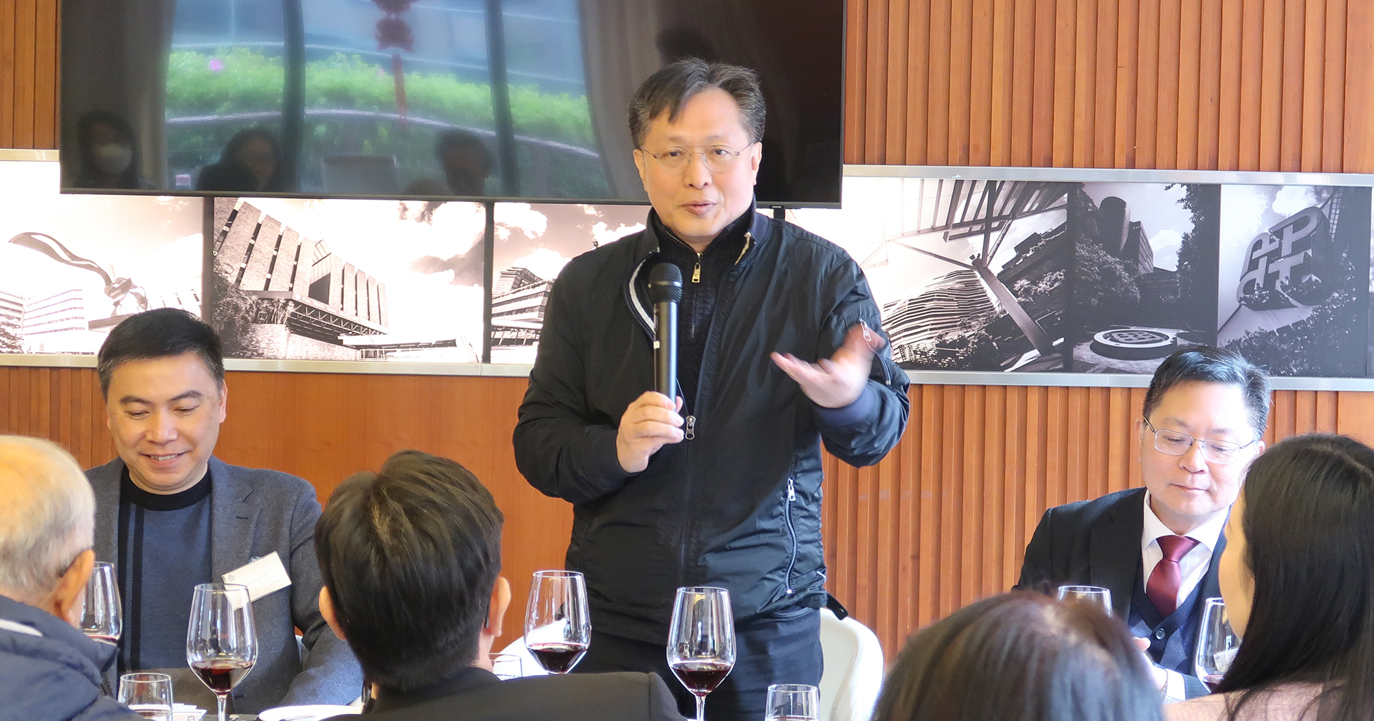 IMG_7558_2000x1050_2