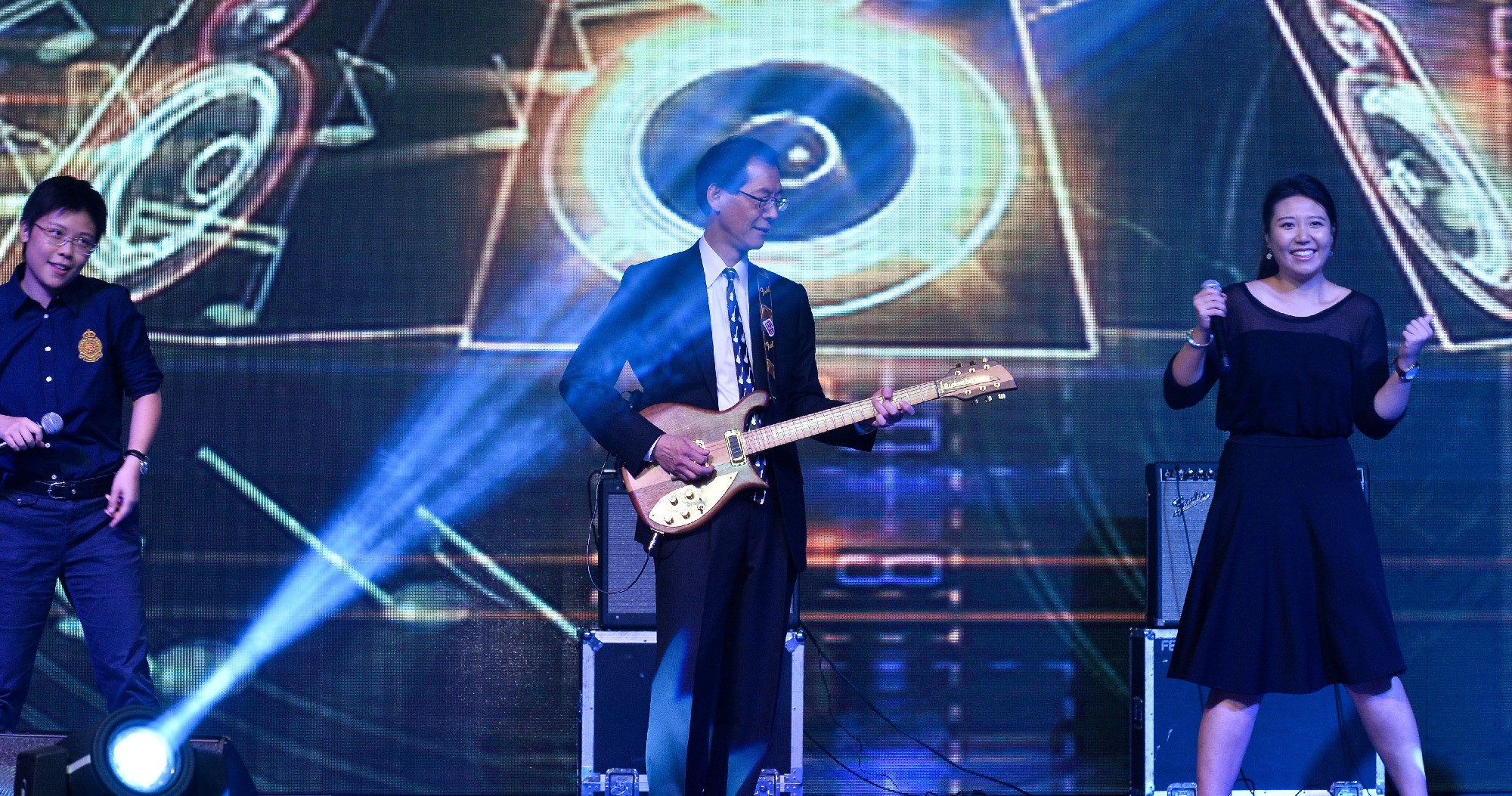 20141216134321_field6APE_9173