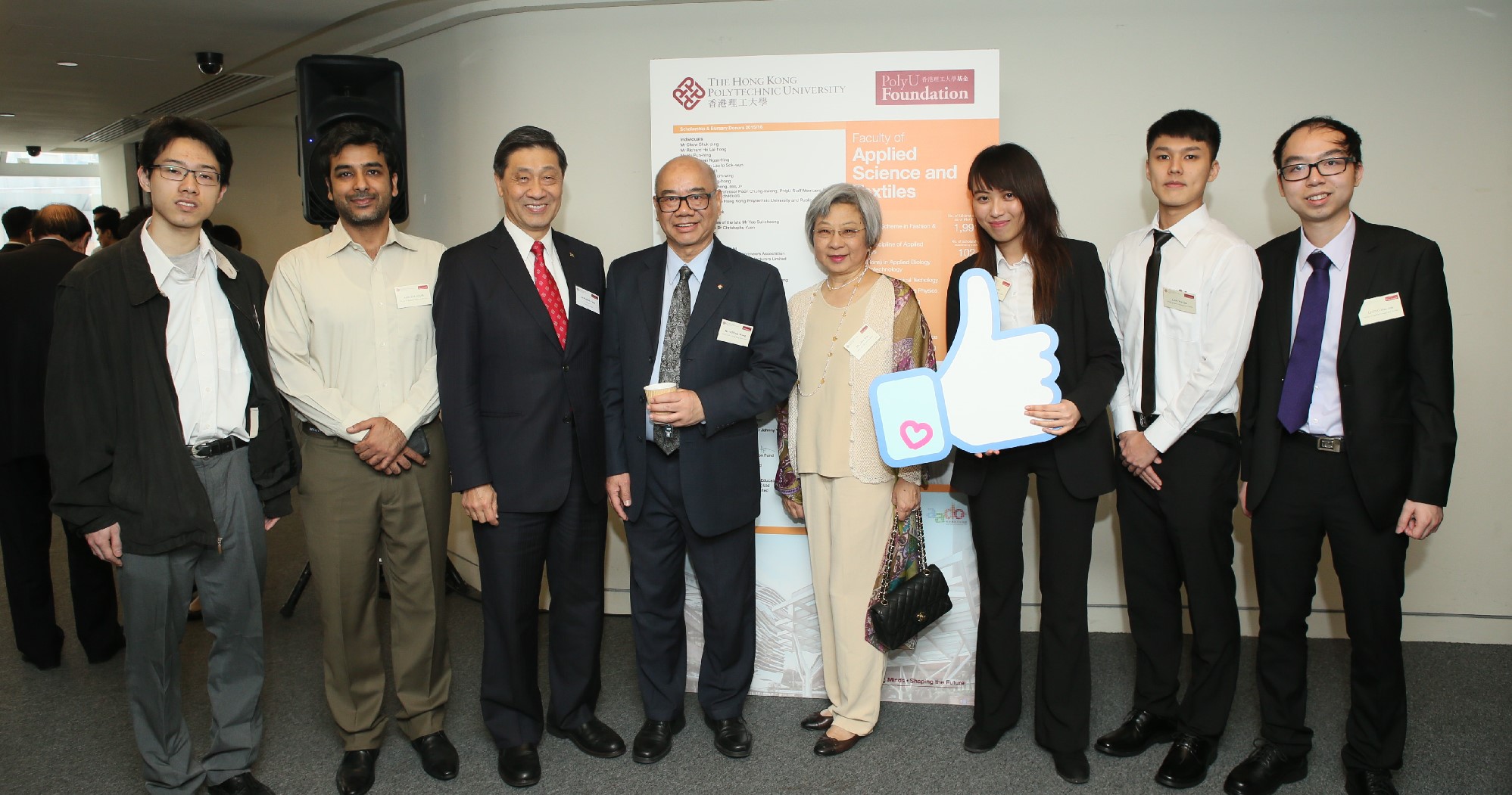 20160427175356_field6BE2V4517