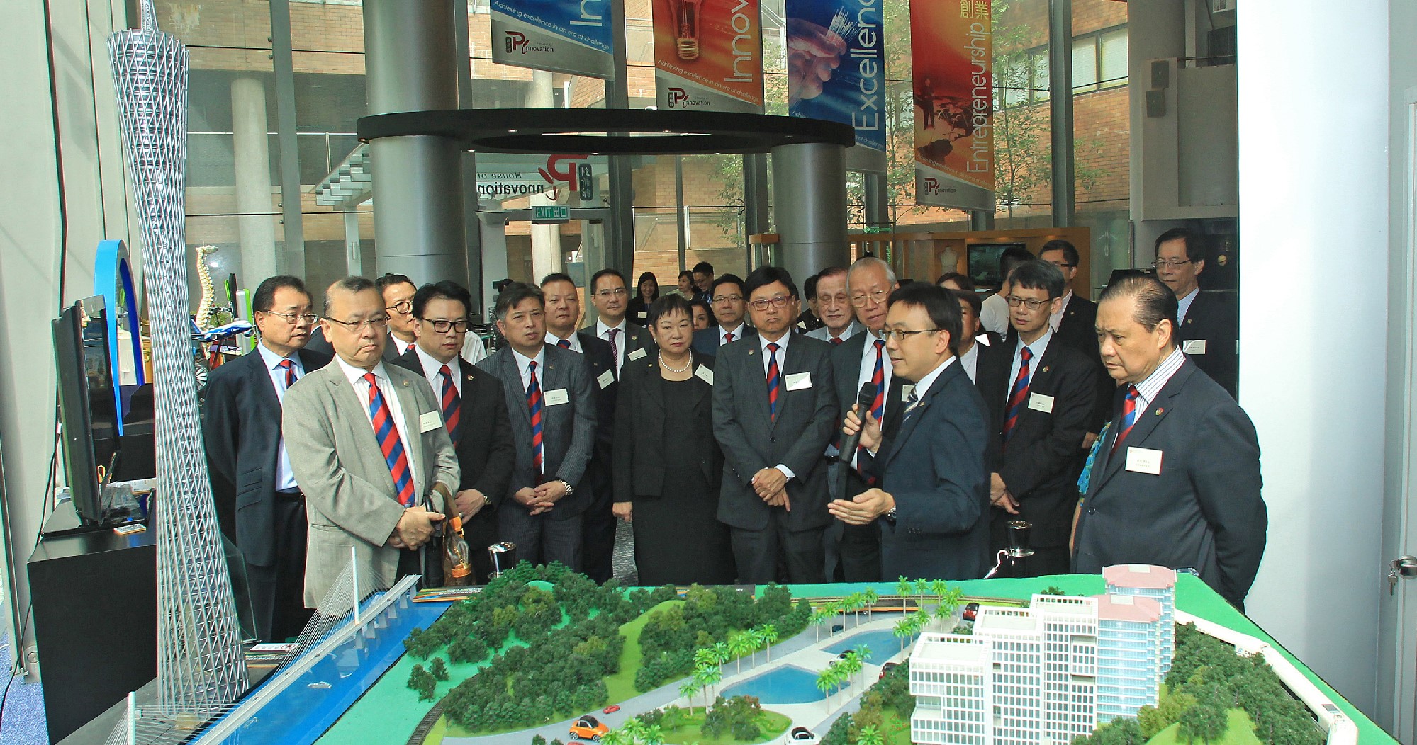 20161024111759_field6IMG_2161