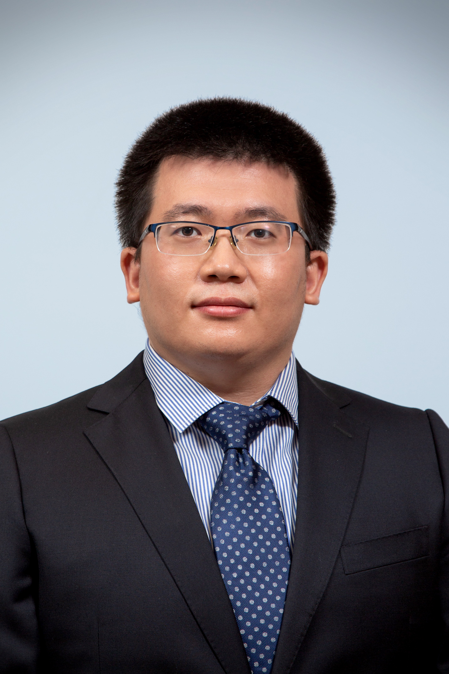 Dr Kuang Bai