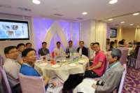 img_9929_small.jpg