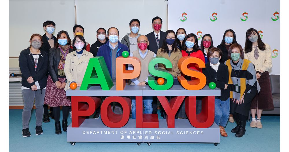 20221220 workshop group photo