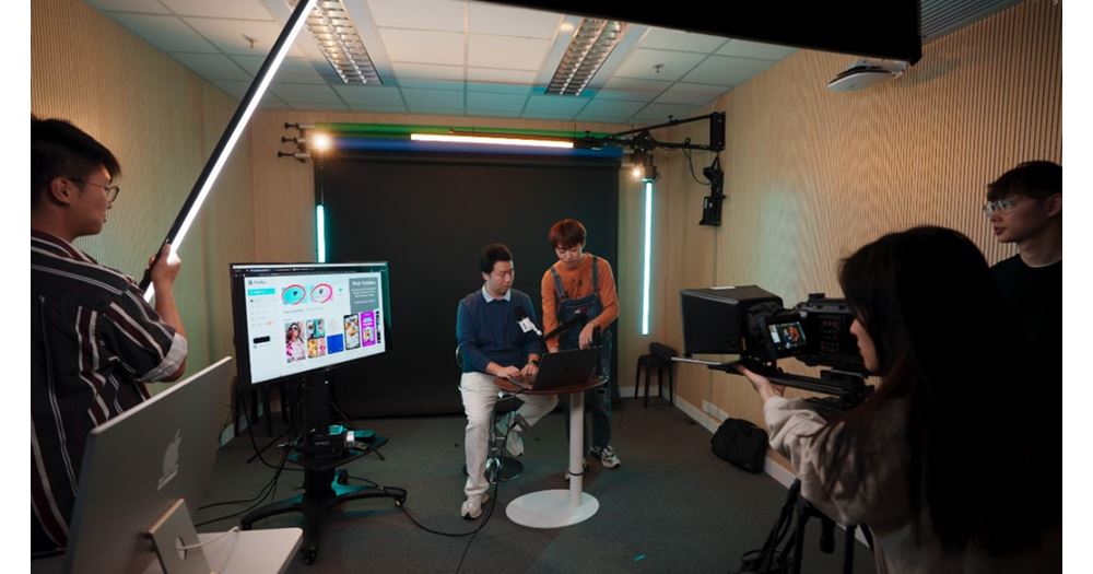 2023 rodney award hive and cave