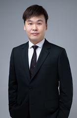 Mr Vincent YEUNG