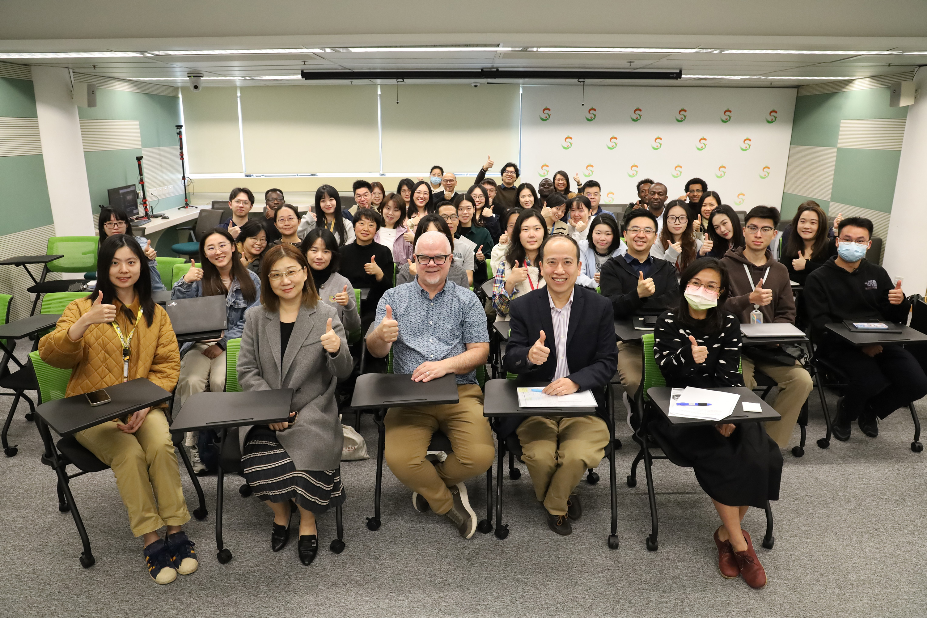 20250319 APSS Hosts International Talk on Narrative Identity and Resilience (2)