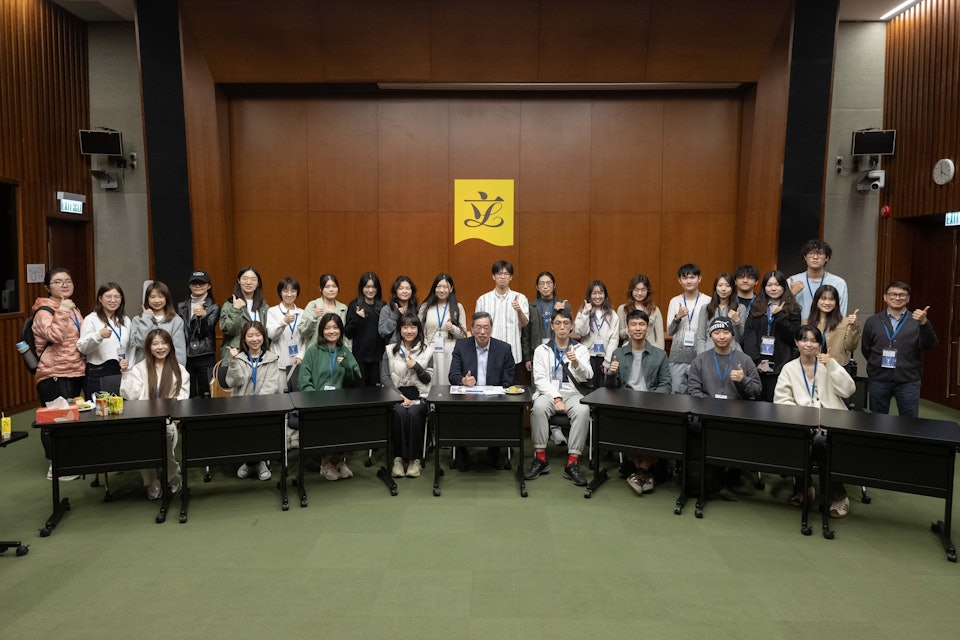 20250218_APSS students meet with LegCo president