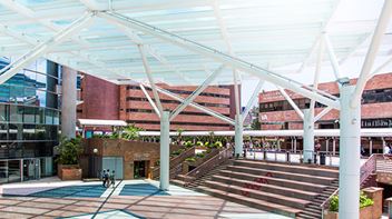 L005704394UniCalendar7appendices