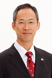 衞炳江教授