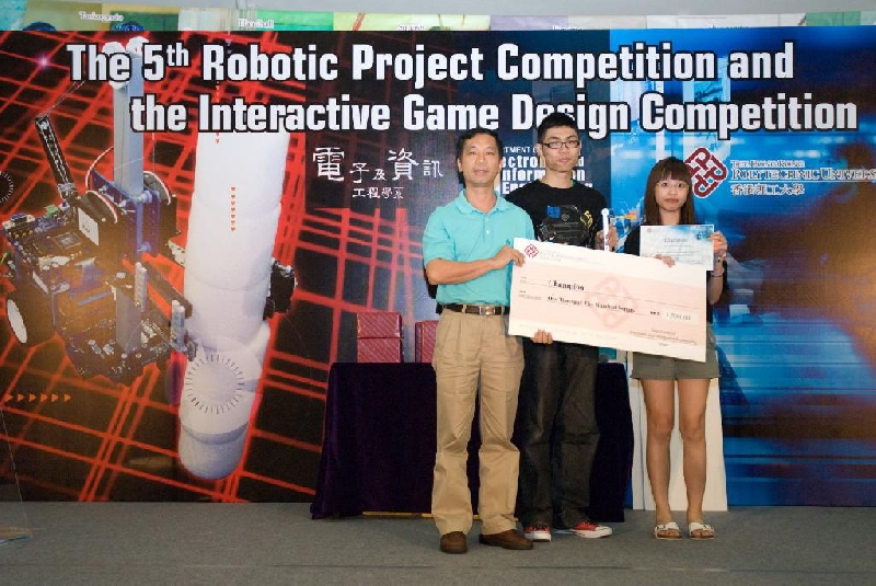 PolyU students' creativity unleashed in robotic competition