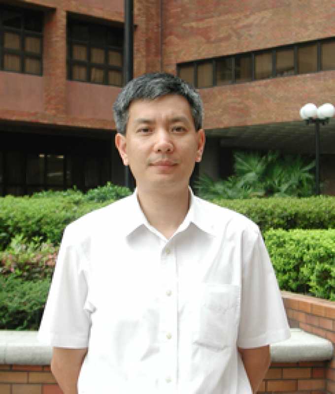 理大學者王韜教授