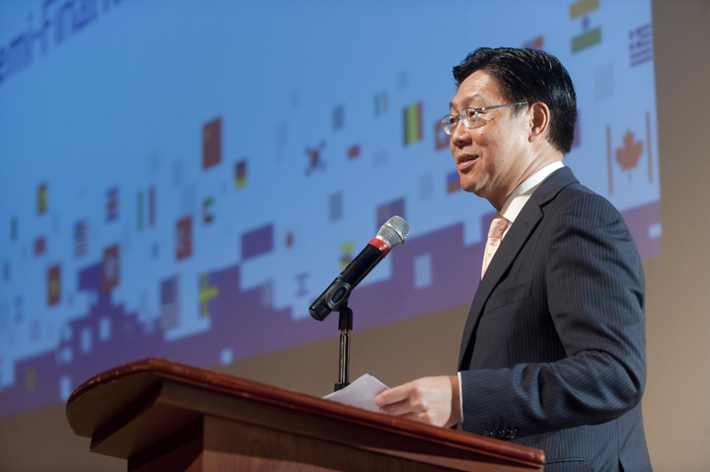 大学组首席评判马时亨教授讚扬各队伍表现优秀，商业计划书内的产品／服务创意十足。