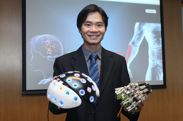 PolyU researchers develop novel Brain Training Device