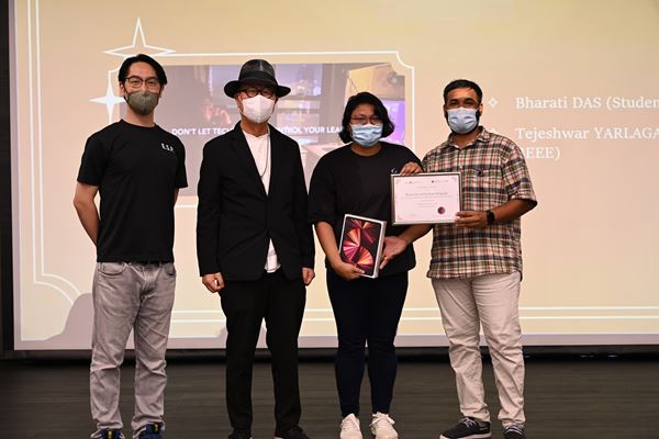 Tejeshwar Yarlagadda_Award Presentation