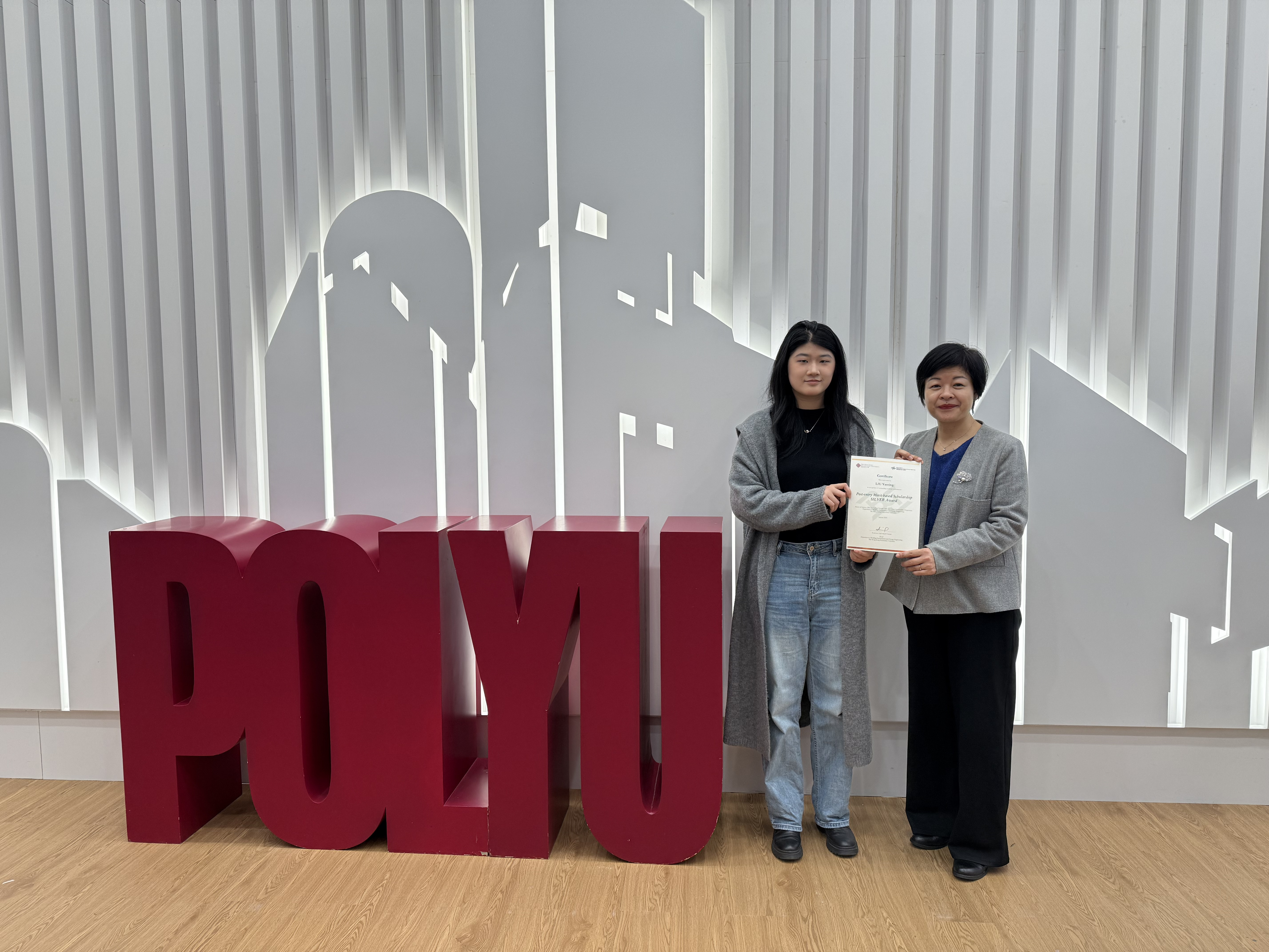 20250122_024006003_iOS