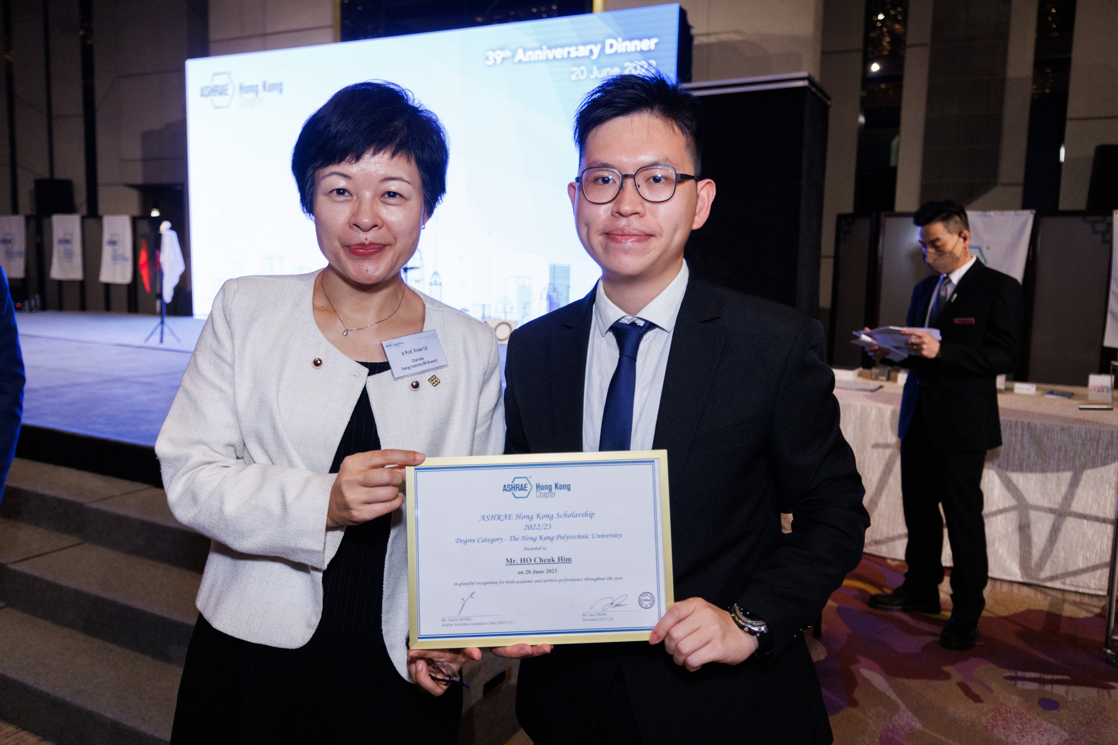 BEEE Undergraduate Student Awarded ASHRAE Hong Kong Chapter Scholarship