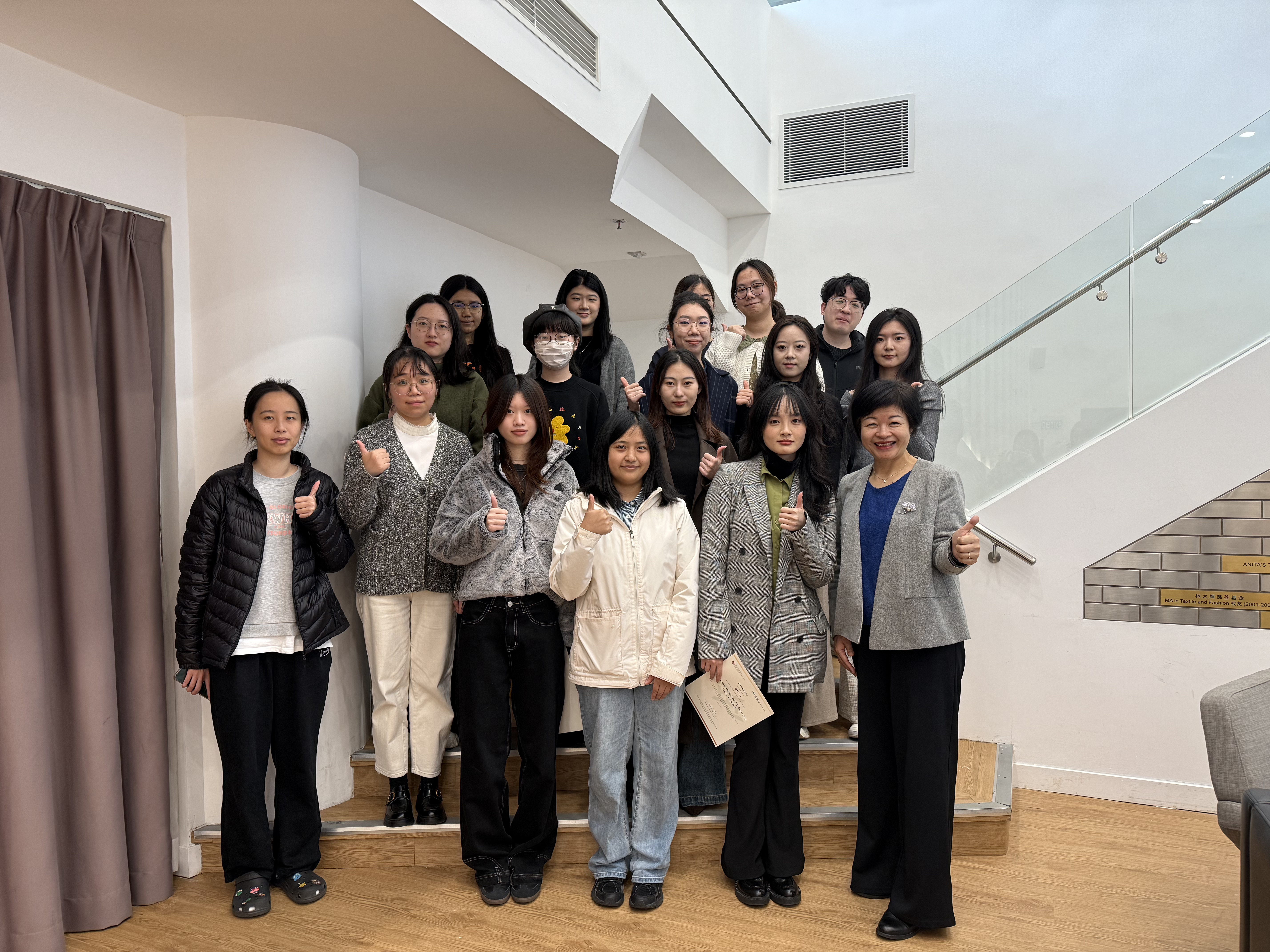 20250122_025233616_iOS