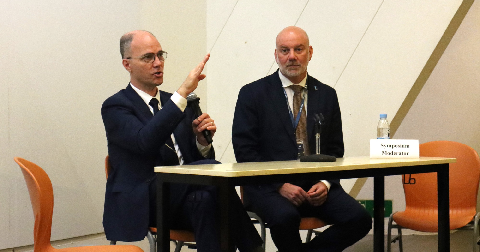Professor Stefan PARENT (left), Professor, CHU Sainte-Justine & Department of Surgery, University of Montréal and Dr Fabio ZAINA, Consultant, ISICO (Italian Scientific Spine Institute), are the Keynote Speakers at the "Management of Spinal Deformities" session