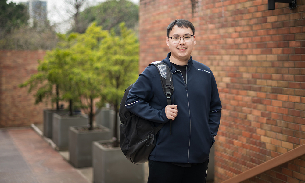 Shaojun XIE_1000x600
