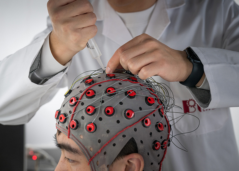 researchtheme2brainmachine interface  neural engineering810x580