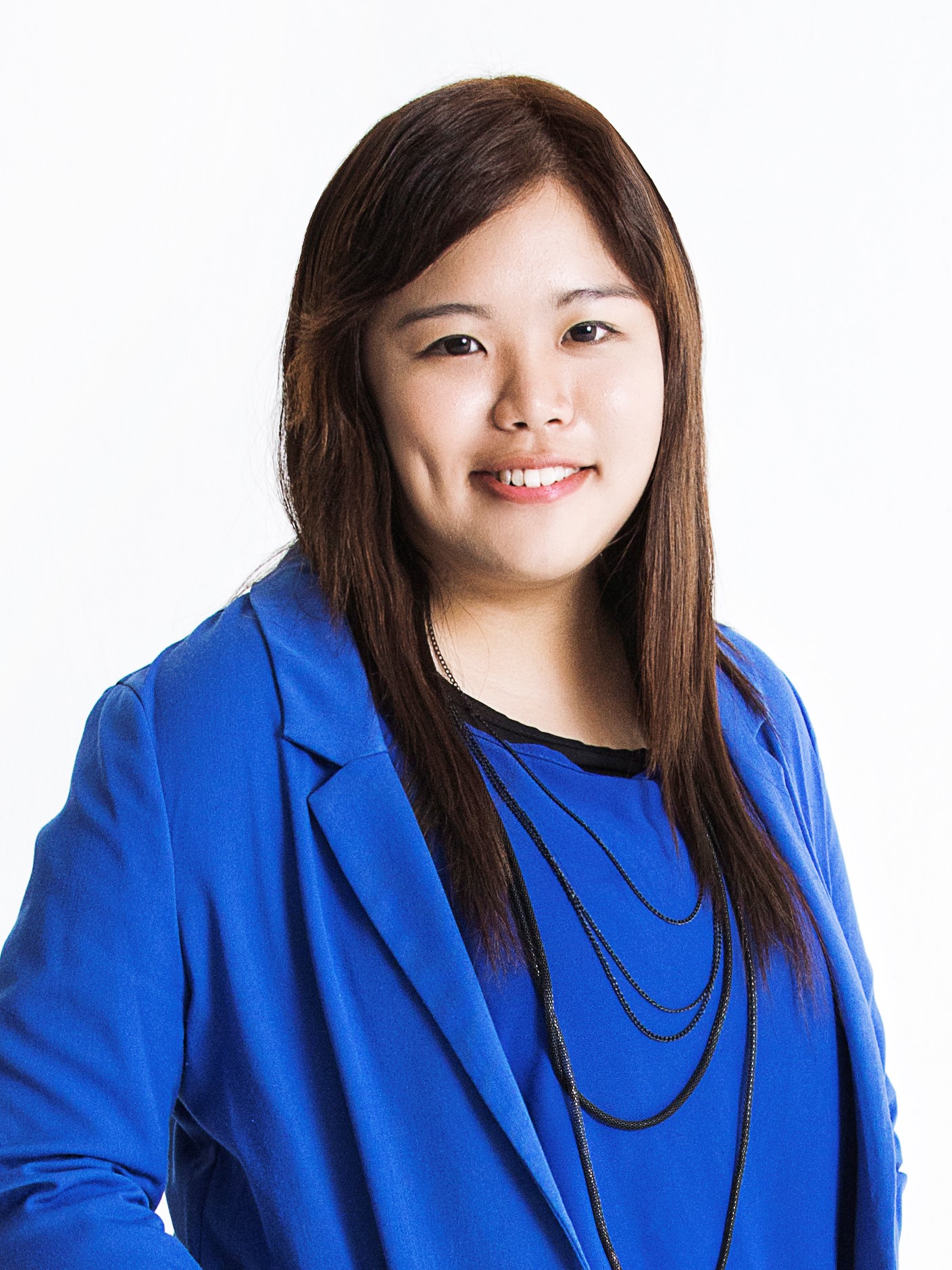 BEM Graduate_Ms LUI Wing Chi Michele_Photo