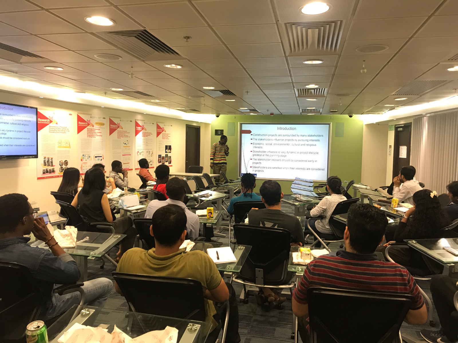 mmexport1538639528458